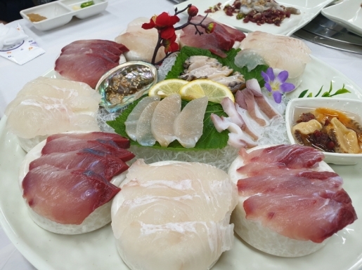 ���� ����7