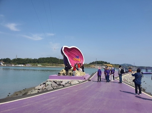 ���� ����4